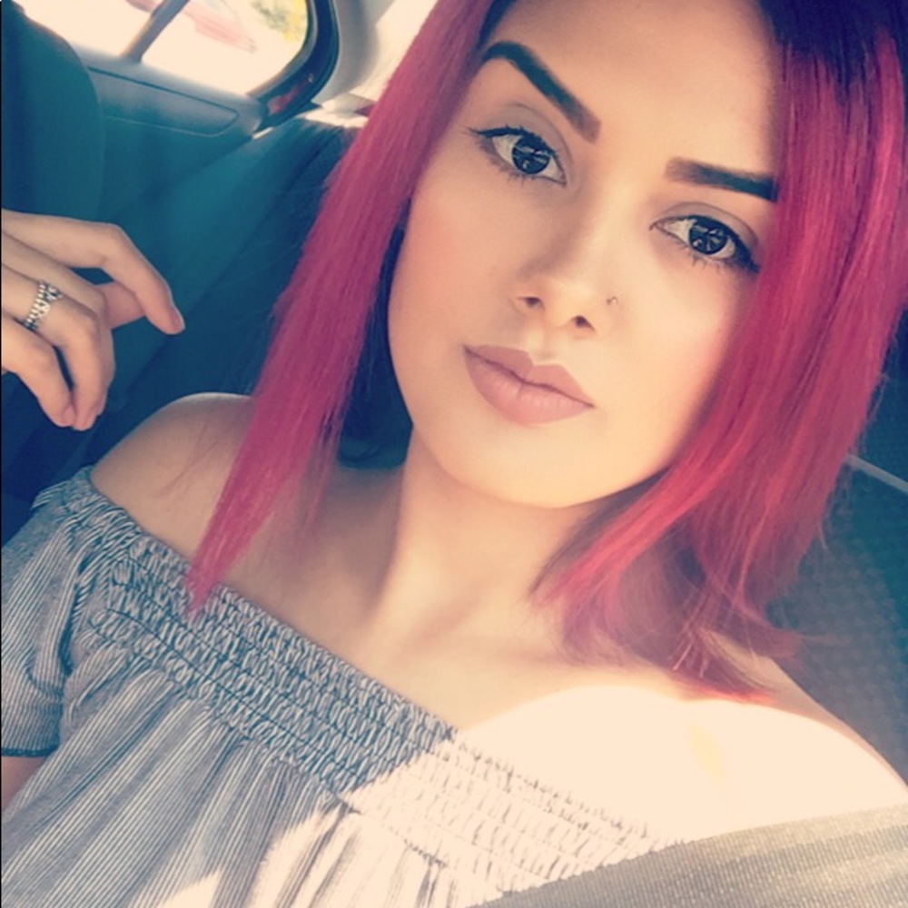 Meet your Posher, Ariel